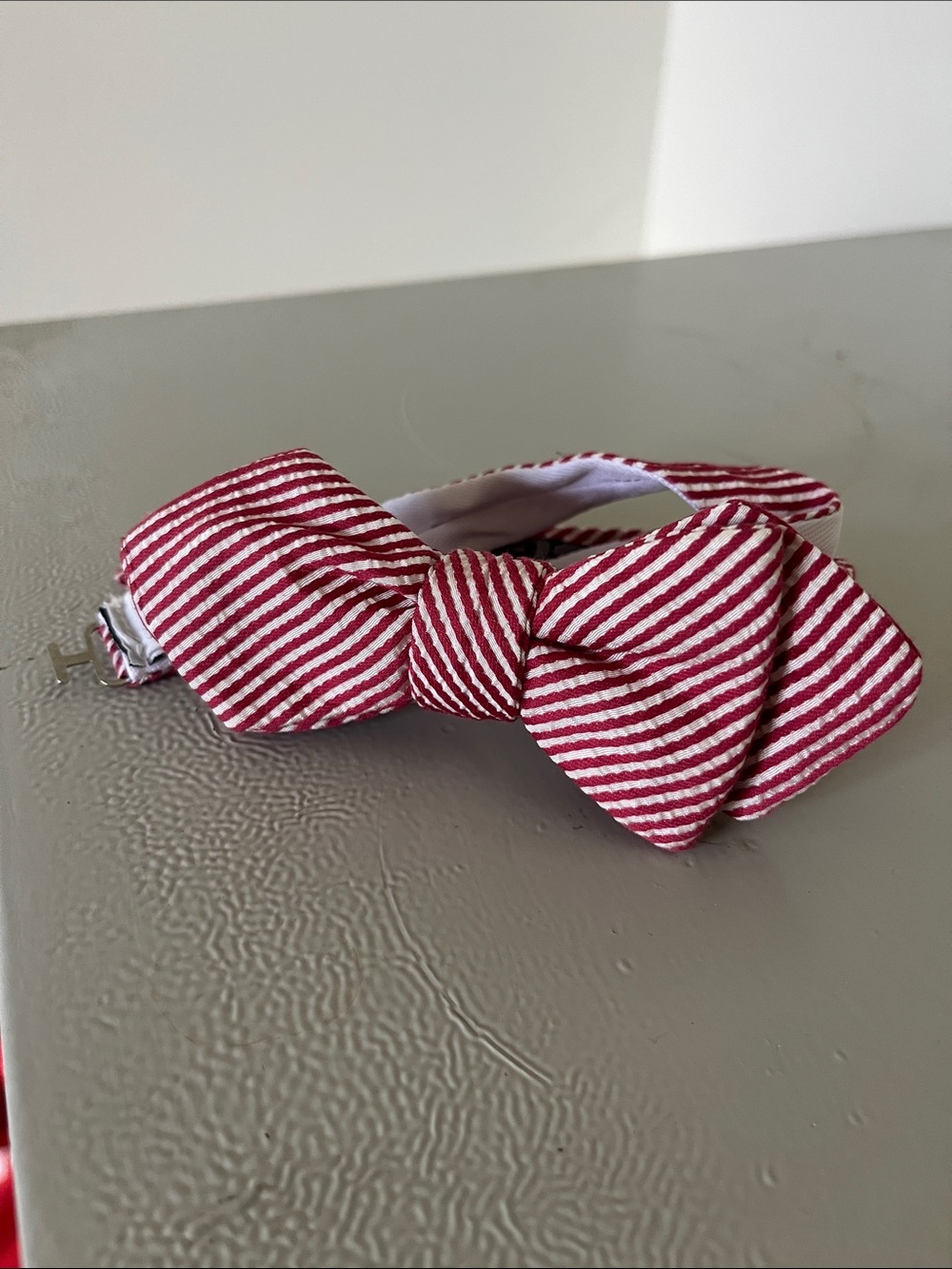 Men Red & White Striped Bow Tie